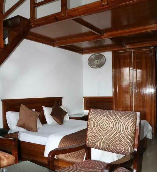 סוויטה דלוקס, The Abhinandan