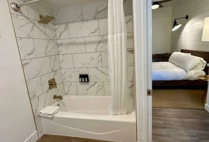 身障者適用スタンダードルーム, Sierra Motor Lodge A Sierra Blue
