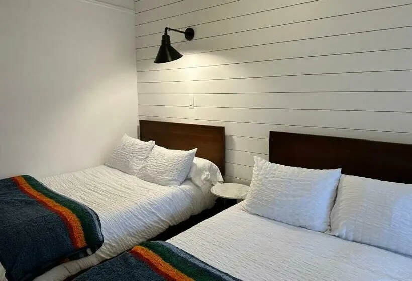 デラックスルーム, Sierra Motor Lodge A Sierra Blue
