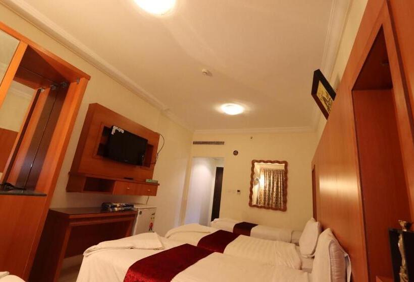 Трехместный Номер Базовый, Aayan Hotel Rooms Al Shasha Close To Free Buses 1close To The Haram