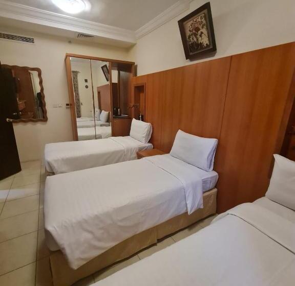 Трехместный Номер Базовый, Aayan Hotel Rooms Al Shasha Close To Free Buses 1close To The Haram