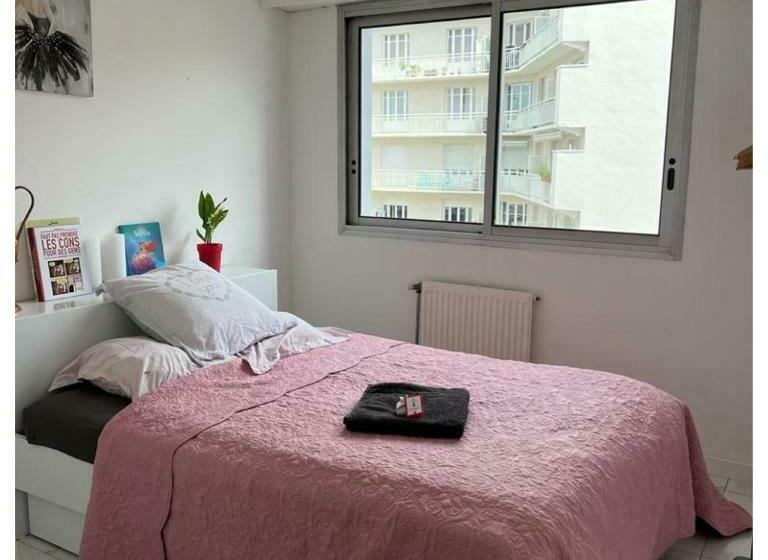 غرفة قياسية, Chez Ramsés Et Richelieu