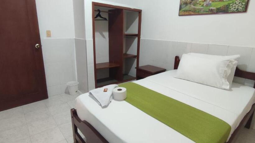 标准间, Luna Verde