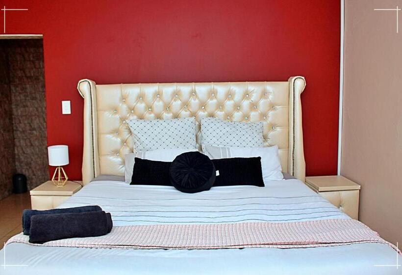 غرفة ديلوكس, The Global Link Hub