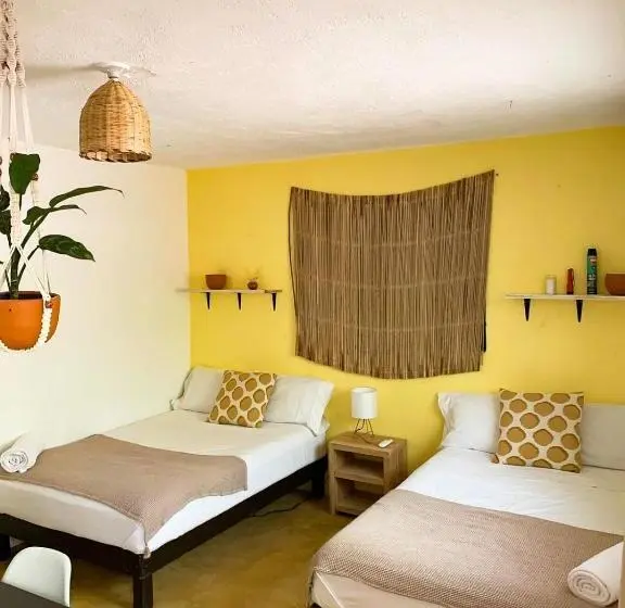 スタンダード４人部屋, La Punta Beach House