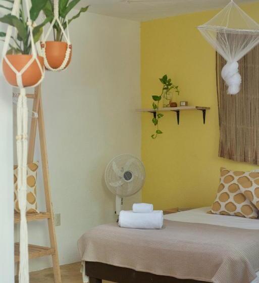 四人标准间, La Punta Beach House