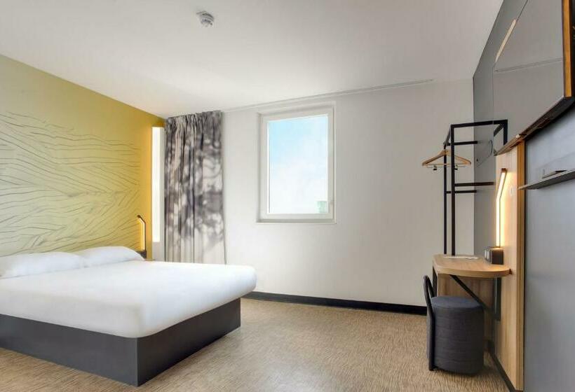 身障者適用スタンダードルーム, B&b Hotel Saintes