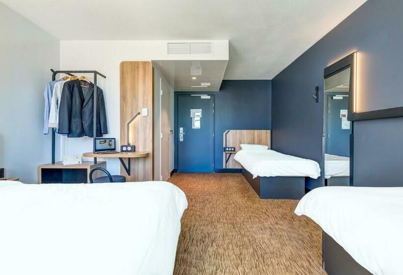 スタンダード４人部屋, B&b Hotel Saintes