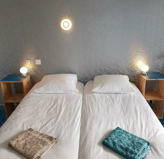 اتاق استاندارد با بالکن, Les Balcons Du Trégor