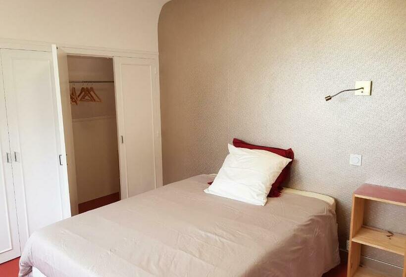 اتاق عادی, Les Balcons Du Trégor