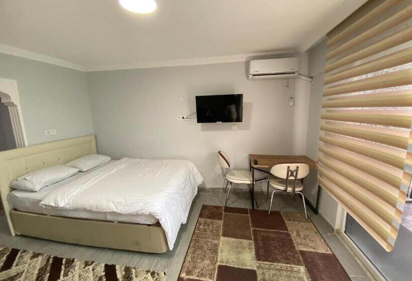 جناح عائلي, Five Star