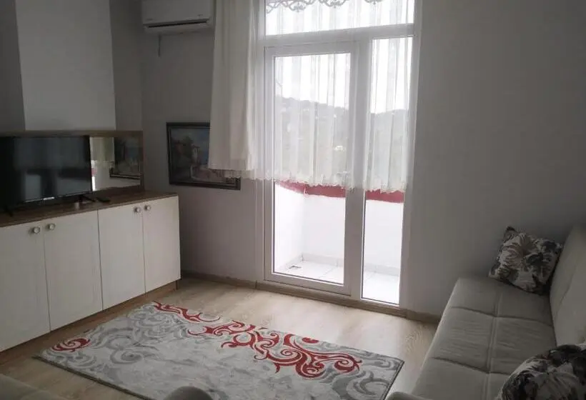 Penthouse Appartement met 1 Slaapkamer, Five Star