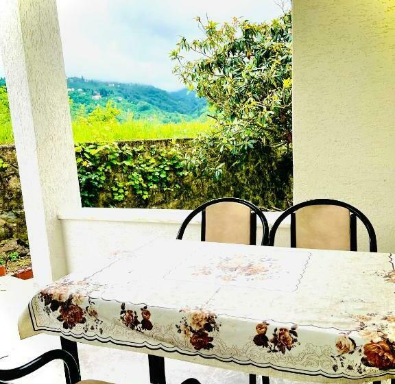 景色の見える一ベッドルームアパートメント, Five Star