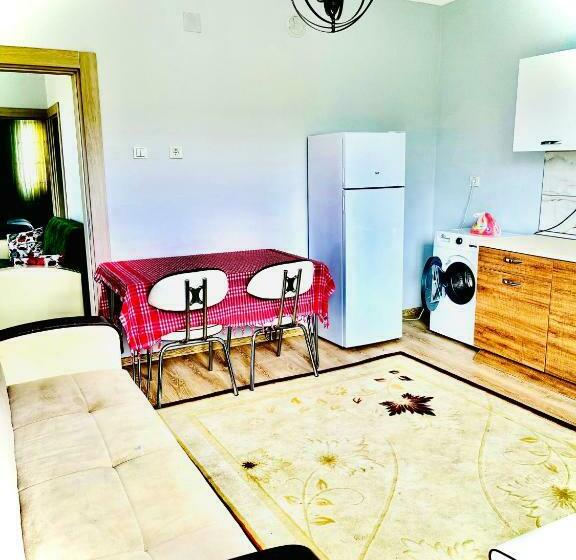 景色の見える一ベッドルームアパートメント, Five Star