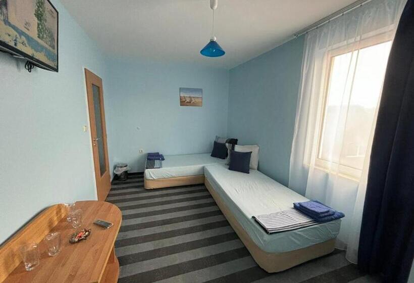 家庭间, мирели