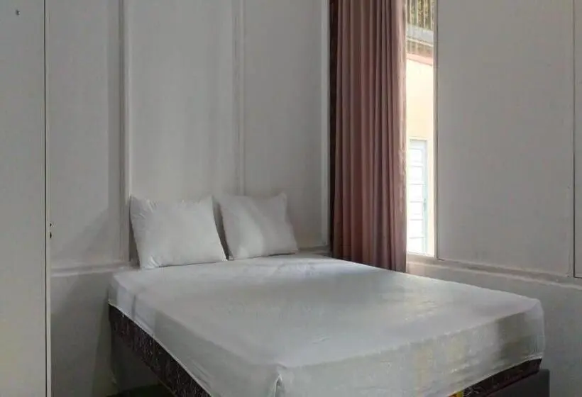 エコノミールーム, Spot On 92544 Senja Homestay