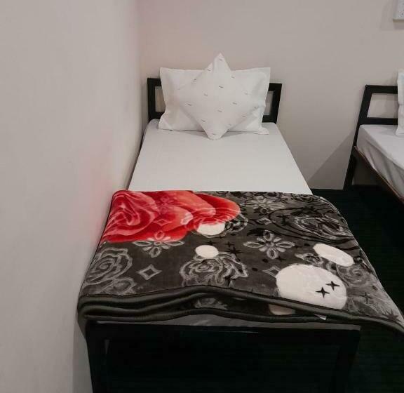 חדר סטנדרט נוף לגינה, The Hill Mount Resort Shivpuri