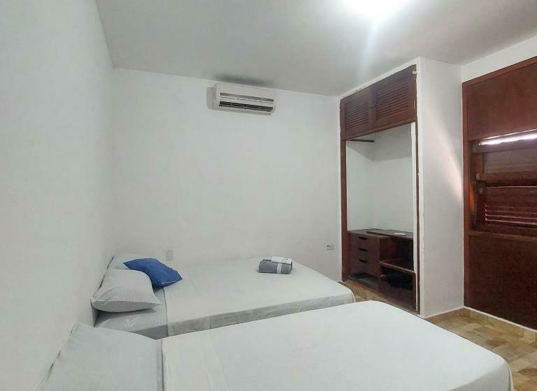 트리플 클래식 룸, Pousada Cantinho Do Guarujá I