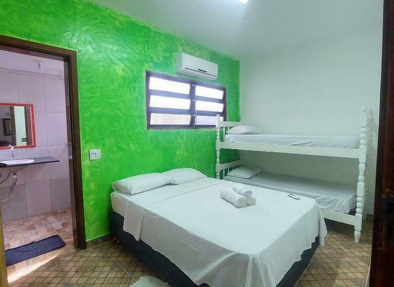 클래식 4인 룸, Pousada Cantinho Do Guarujá I