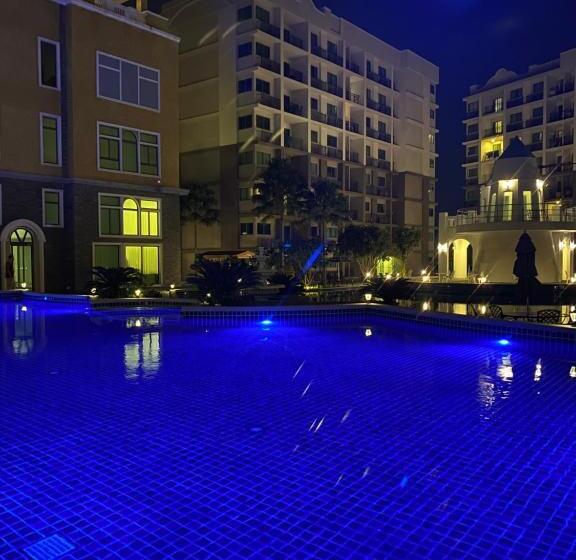 1 Bedroom Apartment Pool View, Arcadia Beach Continental