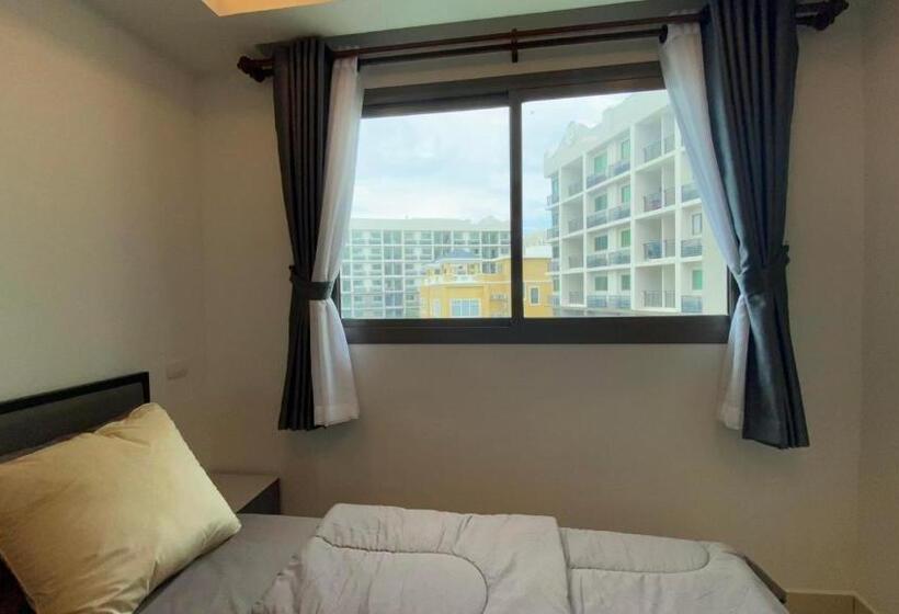 1 Bedroom Apartment Pool View, Arcadia Beach Continental