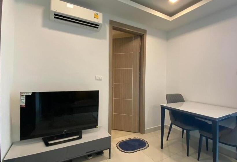 1 Bedroom Apartment Pool View, Arcadia Beach Continental