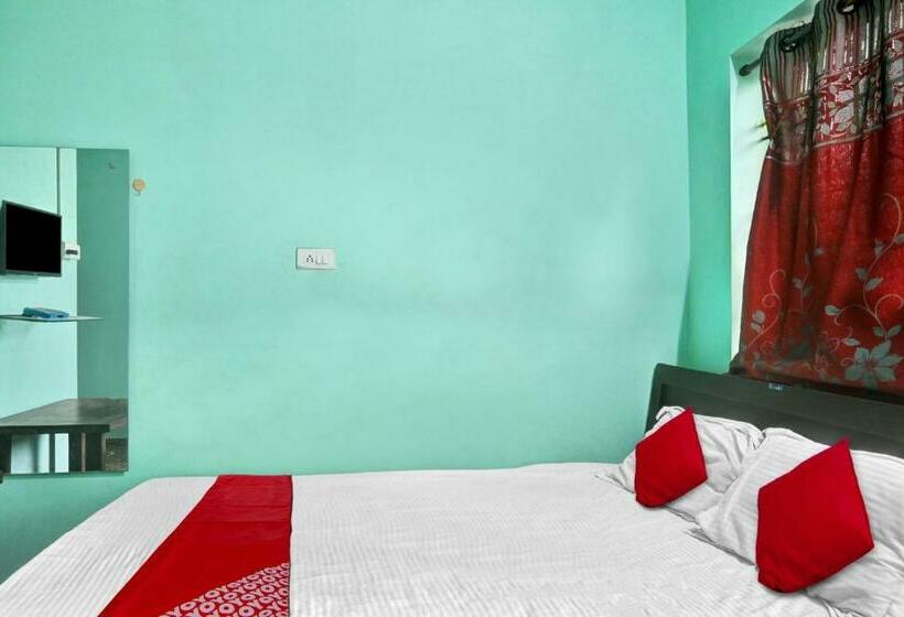 غرفة كلاسيكية ثلاثية, O New Sharda Homes