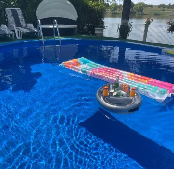 Номер Стандарт Вид на Бассейн, Snagov Belvedere Lake