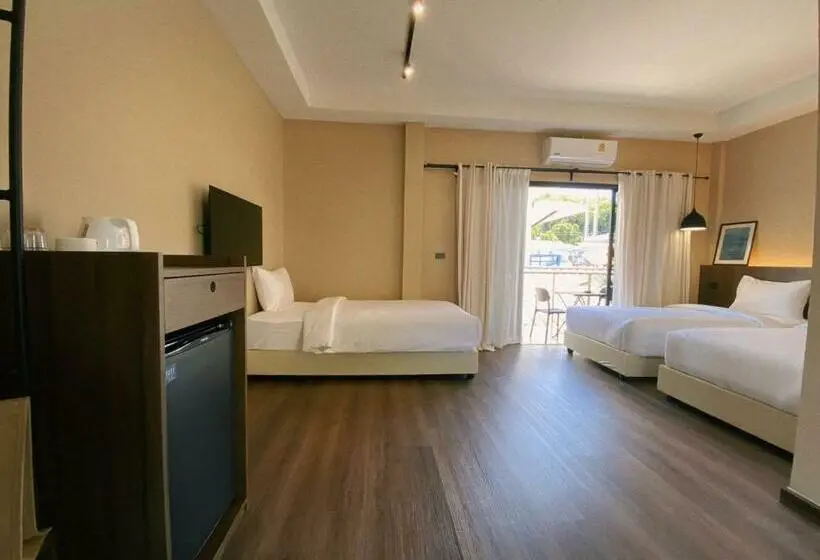 バルコニー付きスタンダードトリプルルーム, Suncloud Hotel Koh Samet