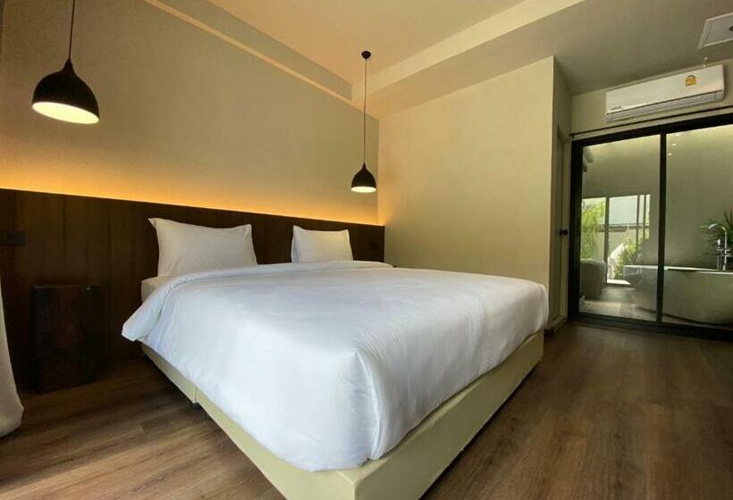 스탠다드 자쿠지 룸, Suncloud Hotel Koh Samet