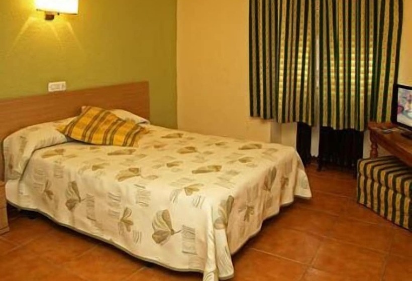 חדר סטנדרט לארבעה, Acebo Plaza Mayor