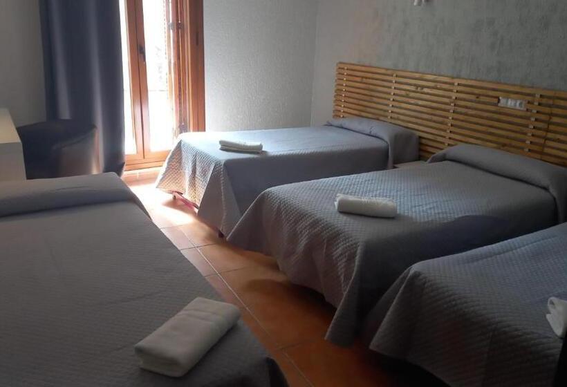 اتاق استاندارد چهار تخته, Acebo Plaza Mayor
