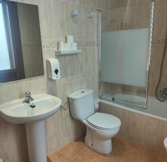 اتاق استاندارد چهار تخته, Acebo Plaza Mayor