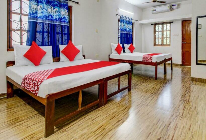 Klassiskt Trippelrum, Oyo Flagship 81059 Villagrande By Emmanuel