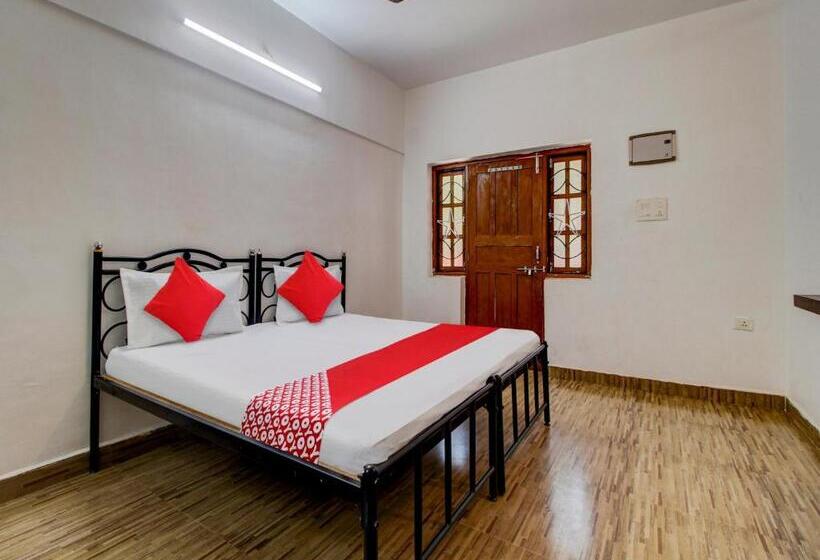 Klassiskt Trippelrum, Oyo Flagship 81059 Villagrande By Emmanuel