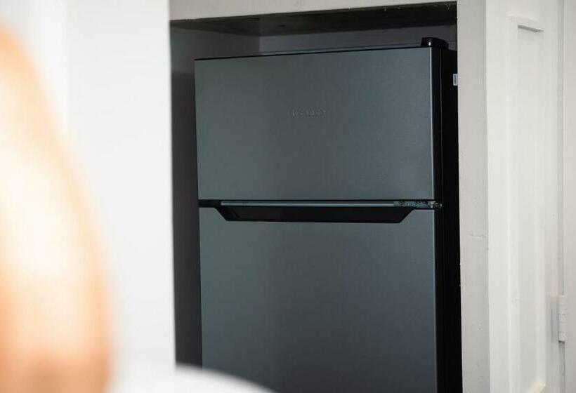 Номер Deluxe, Tano Guam