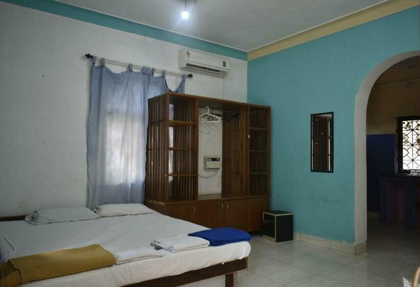 Családi Szoba, Casa Domingos Guest House