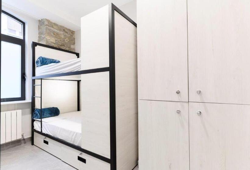 4인용 스탠다드 룸, Logunes