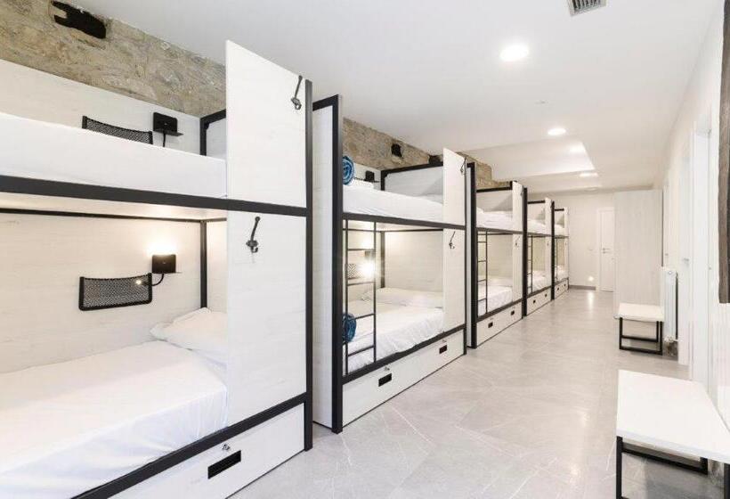 패밀리 룸, Logunes