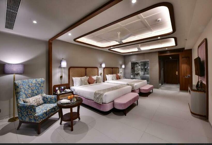 غرفة عائلية, The Fern Shelter Resort Palghar