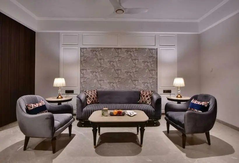 スイート, The Fern Shelter Resort Palghar