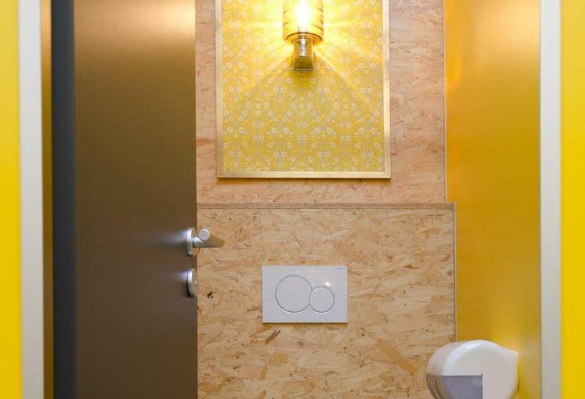 غرفة قياسية داخلية, Basecamp Bonn