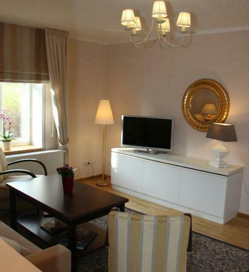 스탠다드 스튜디오, & Café Daheim