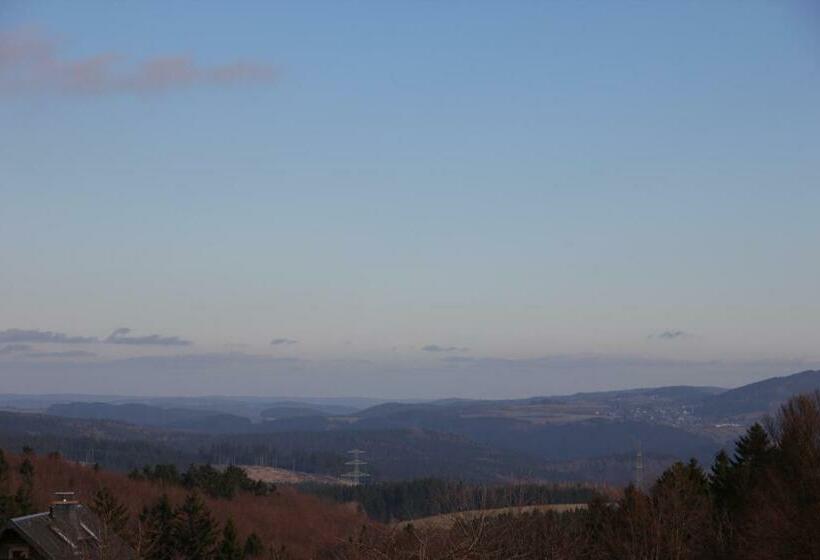 إستوديو قياسى, & Café Daheim