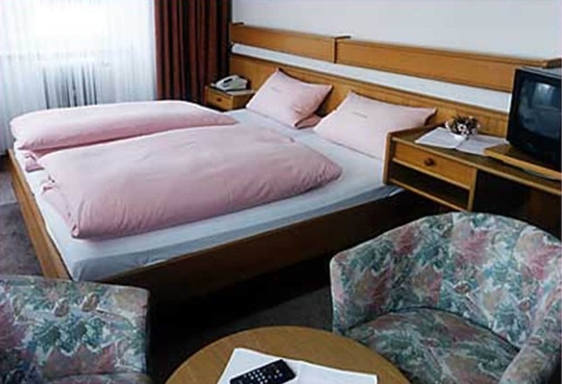 スタンダードシングルルーム, Drei Schweizer