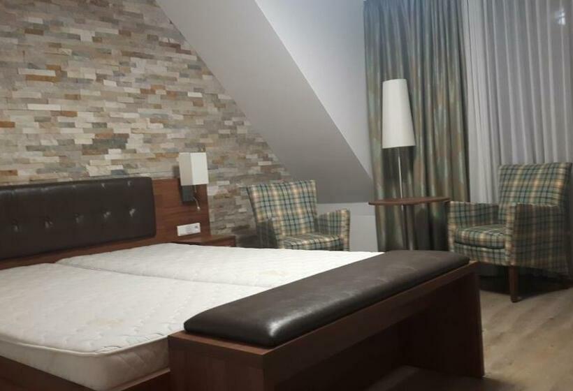 标准间, Dreyer Garni