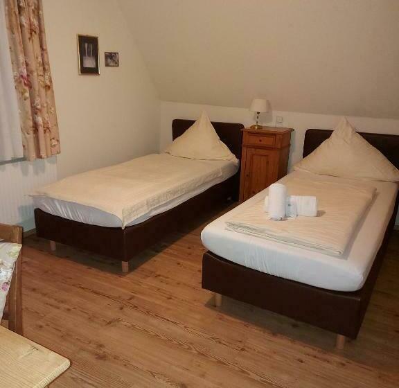 Standard Værelse, Ehinger Rose