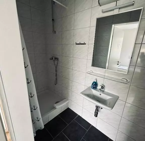 اتاق استاندارد یک نفره, Gästehaus Hanseat
