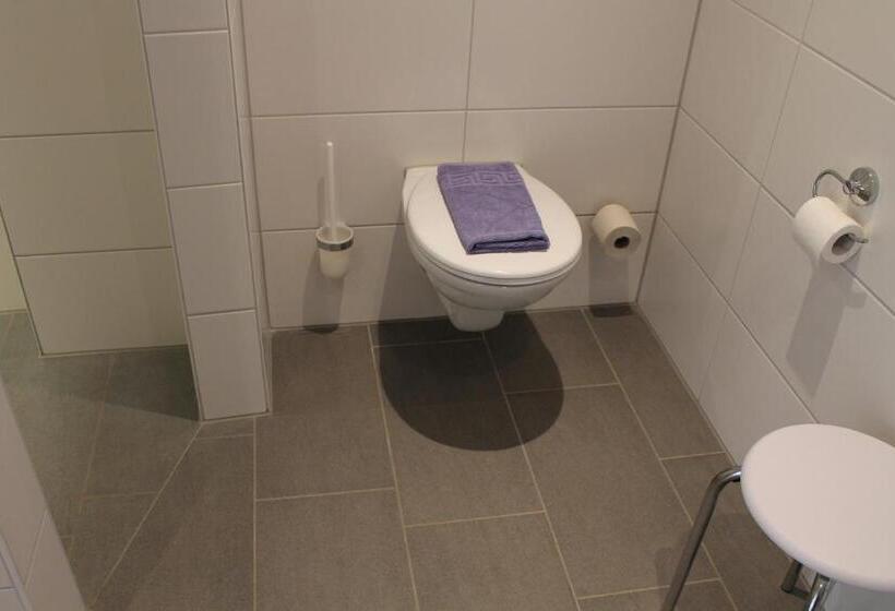 חדר סטנדרט לארבעה, Landgasthof Heerlein