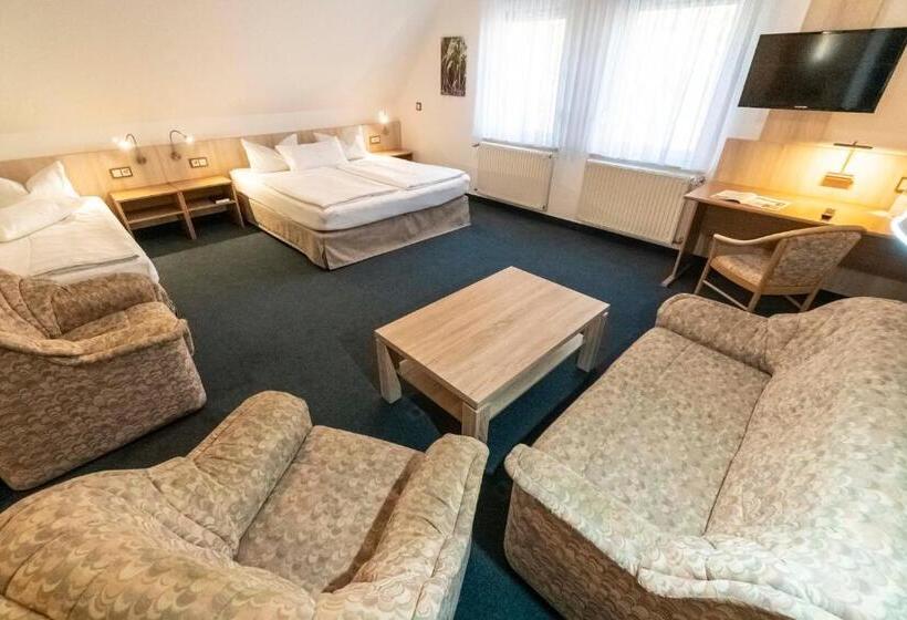 ファミリールーム, Pension & Restaurant Nordstern